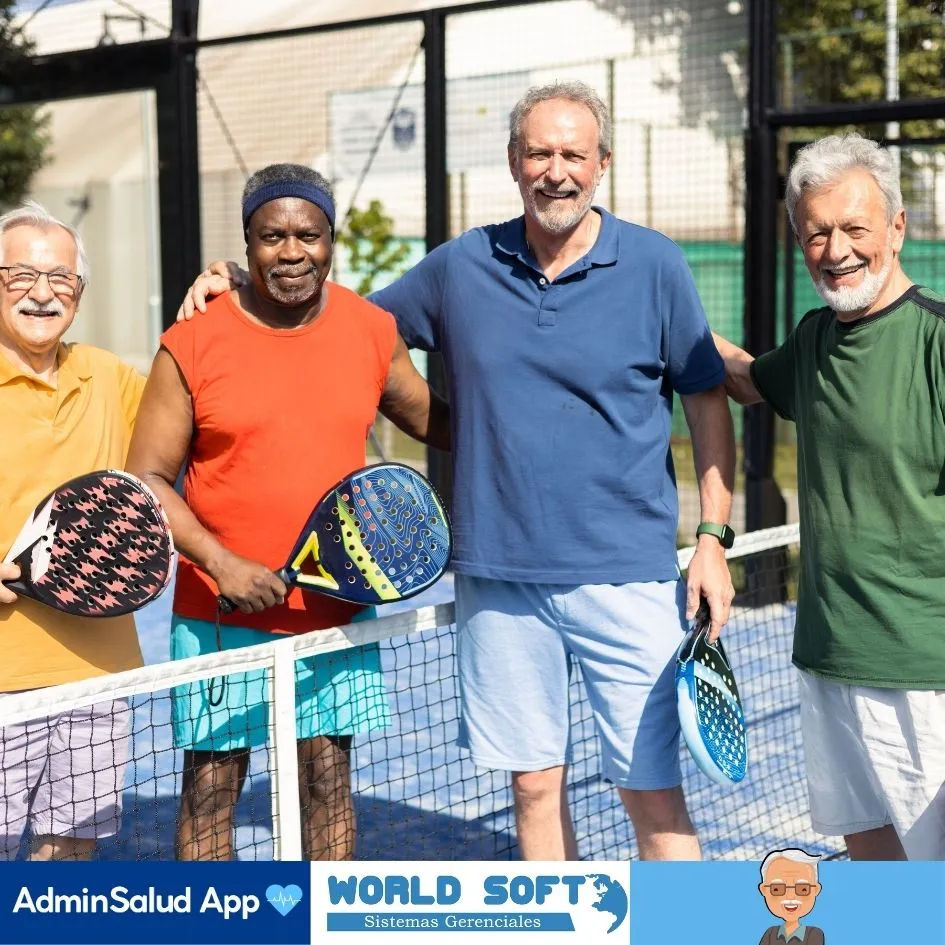 grupo de adultos mayores jugando tenis y haciendo ejercicios para adultos mayores