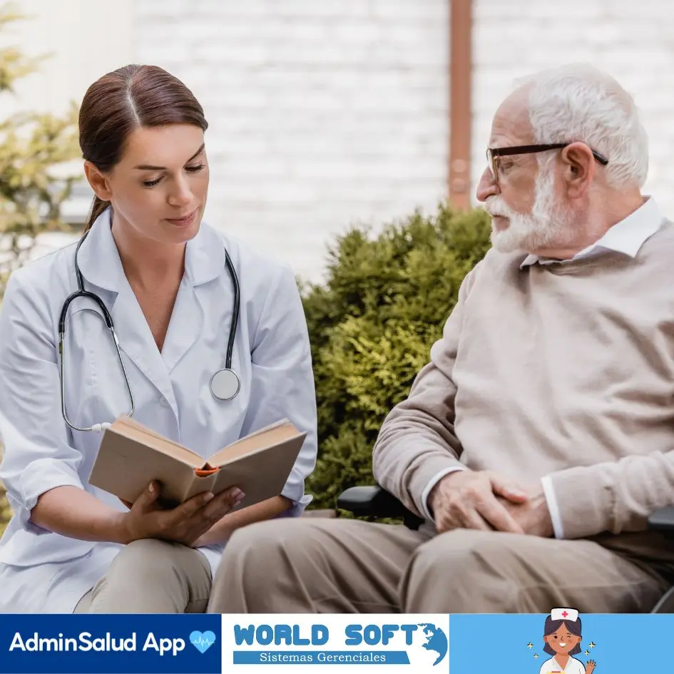 médico especializado en gerontología leyendo con un adulto mayor